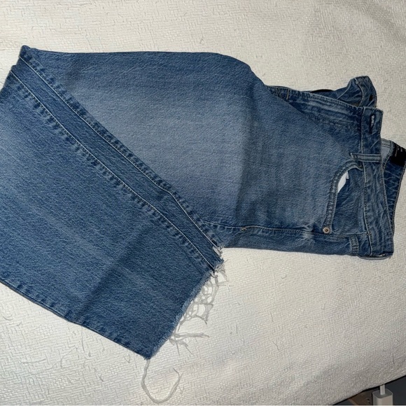 GAP Light Blue Denim Boyfriend Jeans - Picture 1 of 4